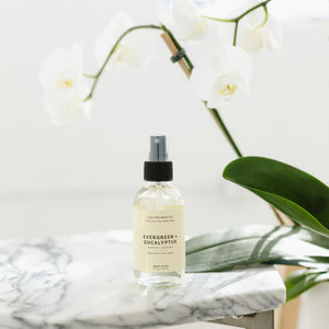 Evergreen + Eucalyptus Non - Toxic Room Spray - Calyan Wax Co.