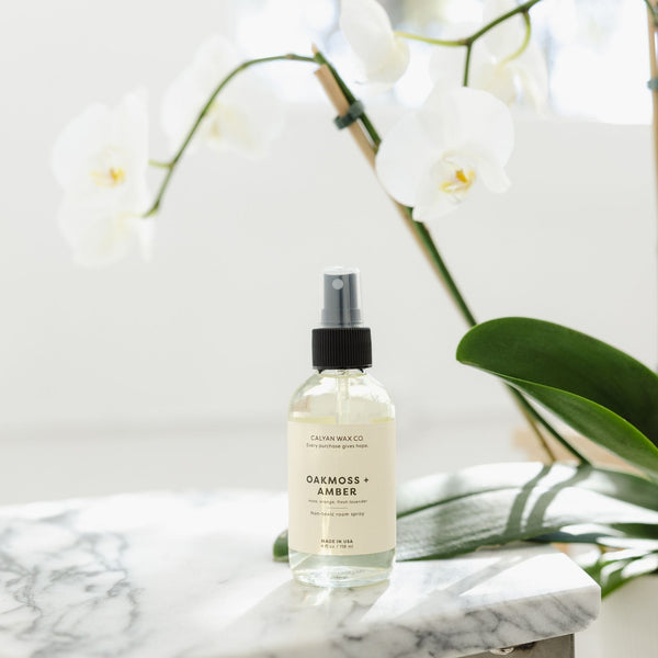 Oakmoss + Amber Non - Toxic Room Spray - Calyan Wax Co.